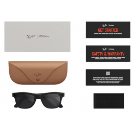 Умные очки Ray-Ban Meta* Wayfarer Gen 2 Matte Black, Фотохромные линзы Clear to Grey Transitions (RW4012), размер L